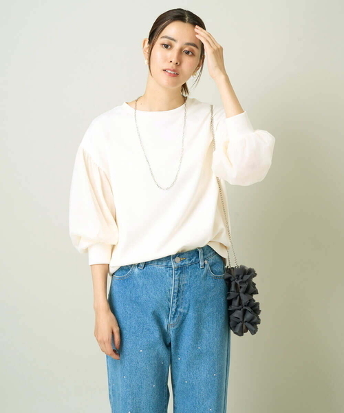 a.v.v(アーヴェヴェ)の「チュールスリーブトップス(Tシャツ/カットソー・レディース・アイボリー/ブラック・40/38/36/34/42)」の3枚目の写真