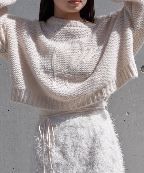 RAY CASSIN(レイカズン)の「前後2WAYループロゴルーズ短丈ニット(ニット/セーター・レディース・チャコールグレー/アイボリー/グリーン・FREE)」の19枚目の写真