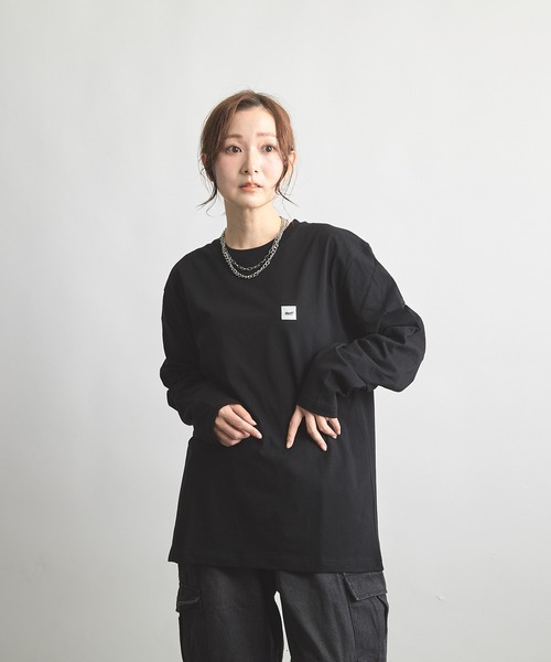 B'day(ビーデイ)の「ヘヴィウェイト天竺 刺繍 長袖 クルーネック(Tシャツ/カットソー・レディース・ブラック/ホワイト/ベージュ・LARGE/MEDIUM)」の2枚目の写真