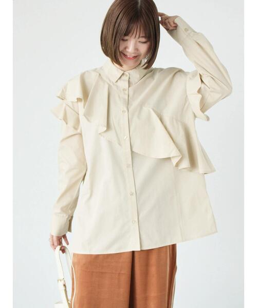 Lugnoncure(ルノンキュール)の「フリル付レギュラーシャツ(シャツ/ブラウス・レディース・ブルー/ベージュ/オフホワイト・F)」の10枚目の写真