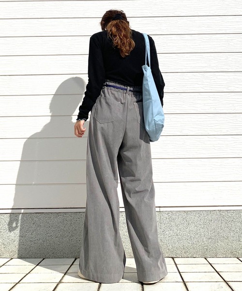 Q(キュー)の「ソフトコールパンツ(その他パンツ・レディース・ライトグレー/ベージュ・MEDIUM)」の16枚目の写真