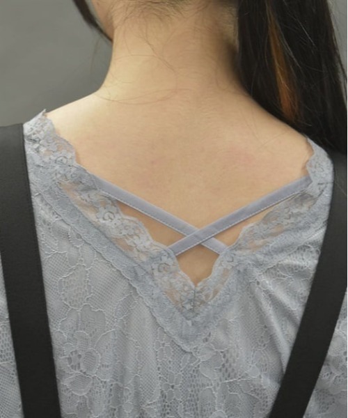 axes femme POETIQUE(アクシーズファムポエティック)の「ハーネスベルト付レースワンピース(ワンピース・レディース・ホワイト/ブラック/ブルーグレー・MEDIUM)」の11枚目の写真