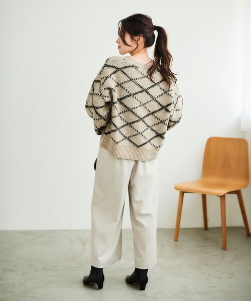 le.coeur blanc（ルクールブラン）の「≪WEB限定アイテム≫起毛チェックニットプルオーバー（ニット/セーター・レディース・グレー/ベージュ/アイボリー・38）」の13枚目の写真