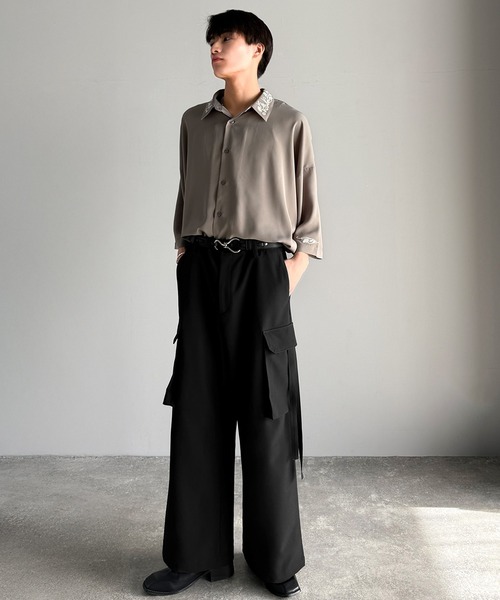 Classical Origin（クラシカルオリジン）の「ビッグポケット付きパラシュートワイドスラックス／Big Pocket Parachute Wide Trousers（カーゴパンツ・メンズ・ブラック/チャコール・SMALL/MEDIUM/LARGE）」の11枚目の写真
