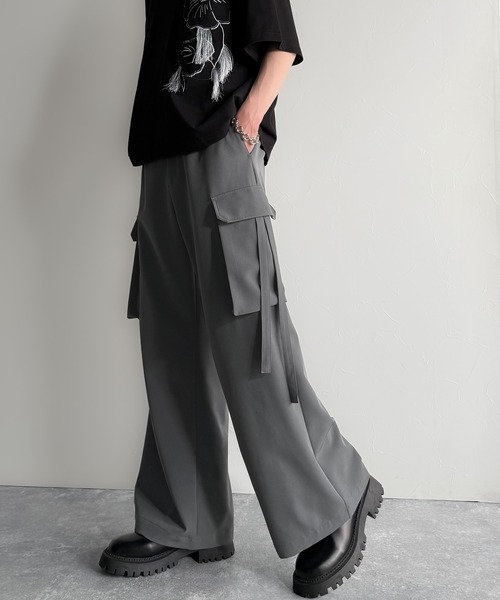 Classical Origin（クラシカルオリジン）の「ビッグポケット付きパラシュートワイドスラックス／Big Pocket Parachute Wide Trousers（カーゴパンツ・メンズ・ブラック/チャコール・SMALL/MEDIUM/LARGE）」の16枚目の写真
