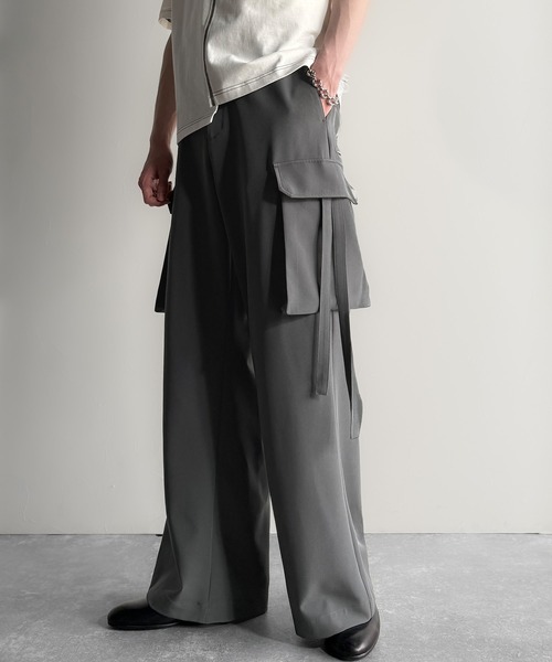 Classical Origin（クラシカルオリジン）の「ビッグポケット付きパラシュートワイドスラックス／Big Pocket Parachute Wide Trousers（カーゴパンツ・メンズ・ブラック/チャコール・SMALL/MEDIUM/LARGE）」の12枚目の写真