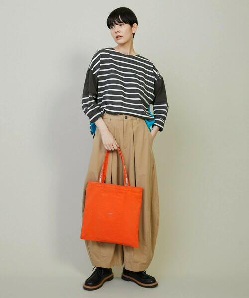 FRAPBOIS（フラボア）の「ロゴトート（トートバッグ・レディース・ブルー/グリーン/オレンジ・FREE）」の8枚目の写真