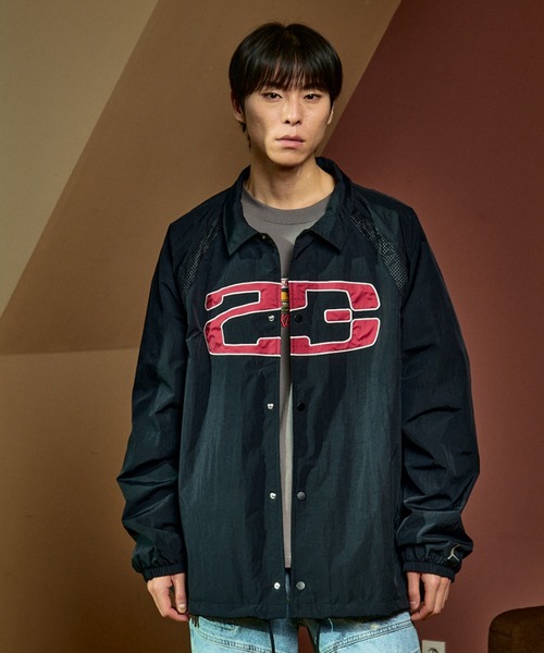 JORDAN BRAND(ジョーダンブランド)の「ジョーダン エッセンシャル メンズ コーチ ジャケット / Jordan Essentials Men's Coaches Jacket<XS-XL 展開>(ナイロンジャケット・メンズ・ブラック・M/L/XL)」の10枚目の写真