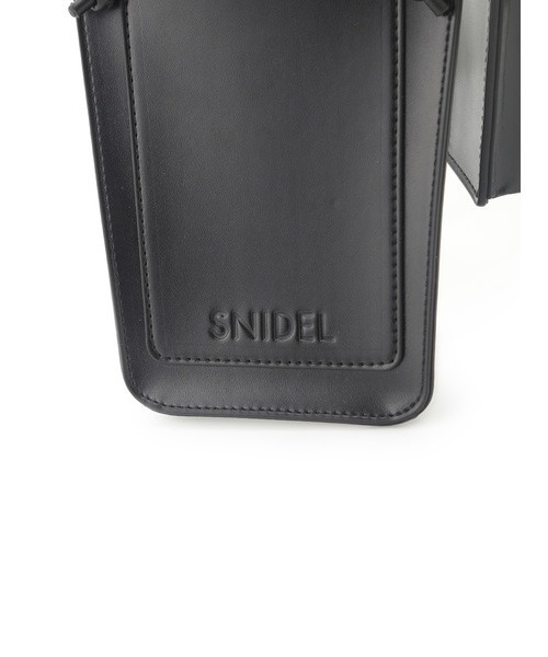 SNIDEL(スナイデル)の「スマホポシェット(スマホグッズ・レディース・ベージュ/ブラック/ミント・FREE)」の14枚目の写真