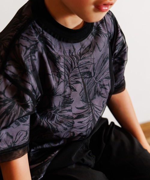 ハイビスカス総柄半袖Tシャツ□80～140cm（Tシャツ/カットソー