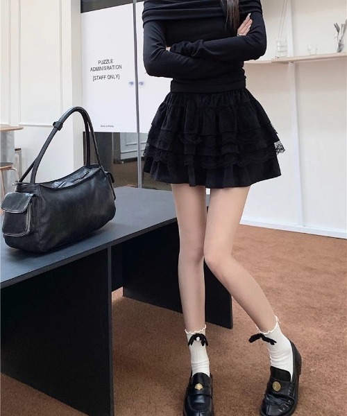 Ritzy(リッツィー)の「レースデザイン ティアード ミニスカート キュロットデザイン(スカート・レディース・ブラック/ホワイト・L/M)」の11枚目の写真