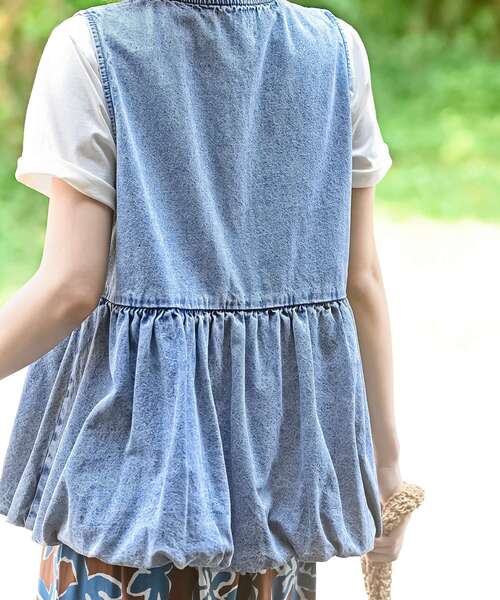 rps(アールピーエス)の「裾バルーン前リボンデニムベスト(ベスト・レディース・ブラック/サックスブルー/ブルー・フリー)」の19枚目の写真