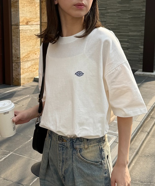 Dickies(ディッキーズ)の「【Dickies】ワンポイント プリントTシャツ 別注 5222-TTMDK1(Tシャツ/カットソー・レディース・ホワイト/ブラック系1/グレー系1/グレー/ホワイト系1/ブラック・XS/S/M/L/LL)」の11枚目の写真