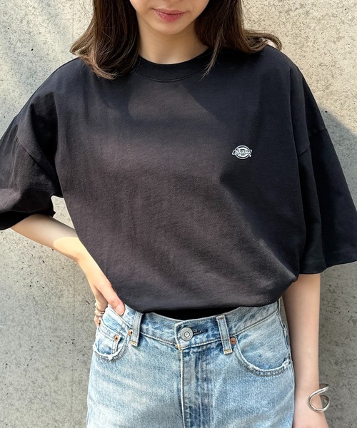 Dickies(ディッキーズ)の「【Dickies】ワンポイント プリントTシャツ 別注 5222-TTMDK1(Tシャツ/カットソー・レディース・ホワイト/ブラック系1/グレー系1/グレー/ホワイト系1/ブラック・XS/S/M/L/LL)」の13枚目の写真