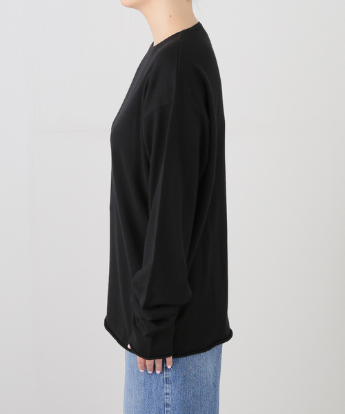 extreme cashmere(エクストリーム カシミヤ)の「EXTREME CASHMERE X n347 aries 347-149-TU-01/-14:ニット(ニット/セーター・レディース・ブラック/ホワイト・FREE)」の6枚目の写真