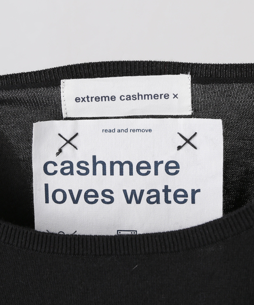 extreme cashmere(エクストリーム カシミヤ)の「EXTREME CASHMERE X n347 aries 347-149-TU-01/-14:ニット(ニット/セーター・レディース・ブラック/ホワイト・FREE)」の11枚目の写真