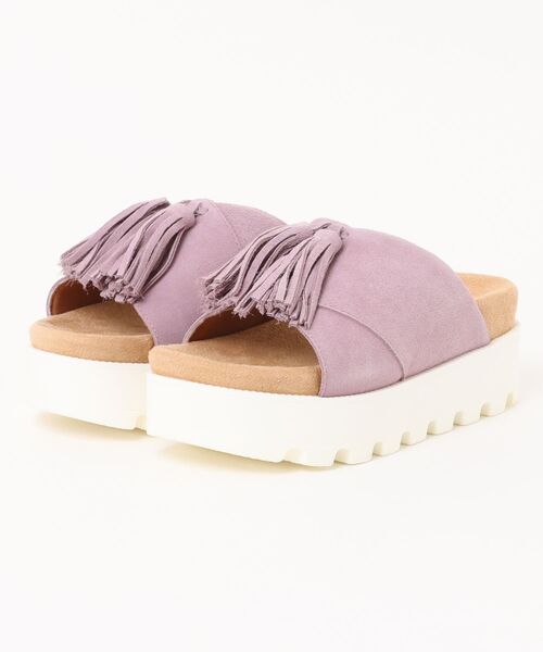 MINNETONKA/ミネトンカ タッセルボリュームサンダル 【23M06】