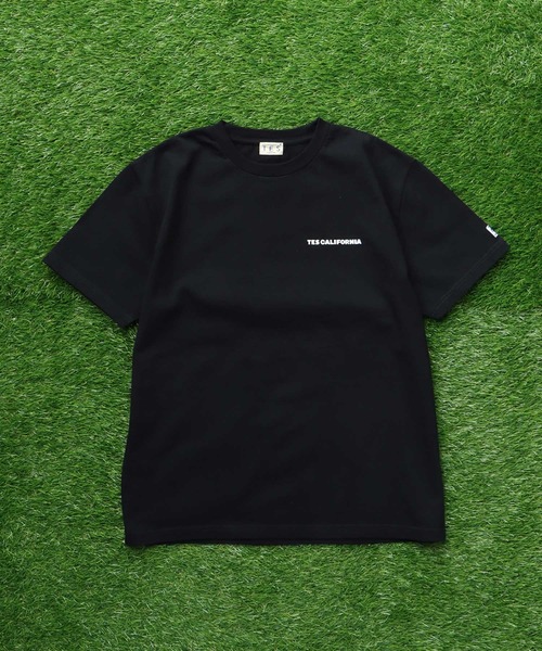 The Endless Summer(エンドレスサマー)の「TES CAL FLOCK T-SHIRT / Tシャツ(Tシャツ/カットソー・メンズ・ブラック/アイボリー/ホワイト/ネイビー・SMALL/MEDIUM/LARGE/X-LARGE/XX-LARGE)」の6枚目の写真