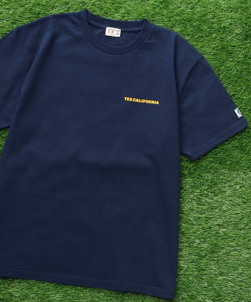 The Endless Summer(エンドレスサマー)の「TES CAL FLOCK T-SHIRT / Tシャツ(Tシャツ/カットソー・メンズ・ブラック/アイボリー/ホワイト/ネイビー・SMALL/MEDIUM/LARGE/X-LARGE/XX-LARGE)」の17枚目の写真