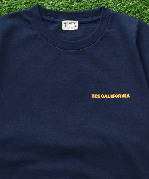 The Endless Summer(エンドレスサマー)の「TES CAL FLOCK T-SHIRT / Tシャツ(Tシャツ/カットソー・メンズ・ブラック/アイボリー/ホワイト/ネイビー・SMALL/MEDIUM/LARGE/X-LARGE/XX-LARGE)」の20枚目の写真