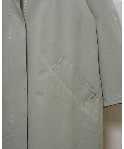 TODAYFUL(トゥデイフル)の「TODAYFUL Soutiencollar Spring Coat 12510004(ステンカラーコート・レディース・ネイビー/グリーン/オフホワイト・36/38)」の20枚目の写真