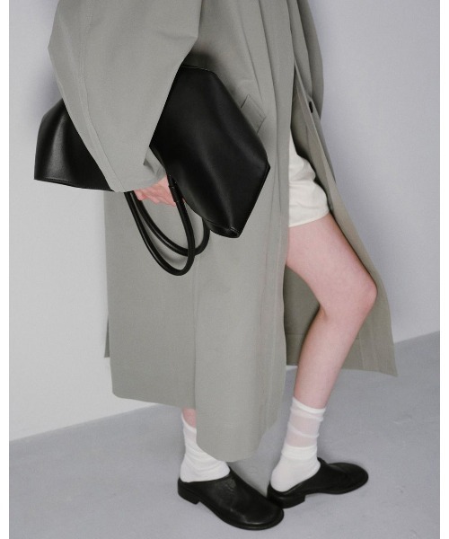 TODAYFUL(トゥデイフル)の「TODAYFUL Soutiencollar Spring Coat 12510004(ステンカラーコート・レディース・ネイビー/グリーン/オフホワイト・36/38)」の16枚目の写真