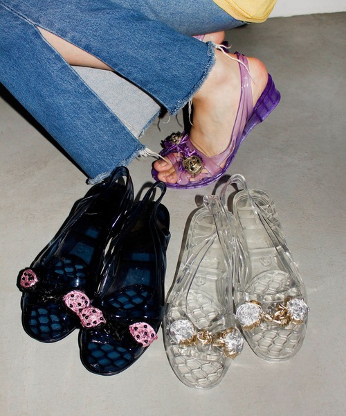 HEY!MrsROSE（ヘイミセスローズ）の「HEY! Mrs ROSE(ヘイ！ミセスローズ)クリアイチゴサンダル（サンダル・レディース・ブラック/クリア/パープル・23.5cm/24.5cm）」の16枚目の写真