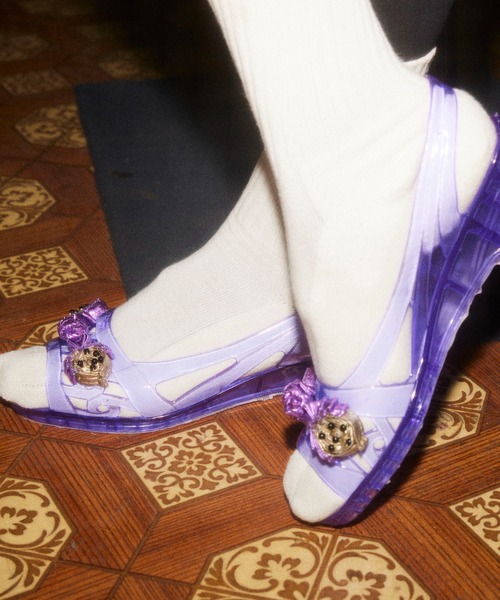 HEY!MrsROSE（ヘイミセスローズ）の「HEY! Mrs ROSE(ヘイ！ミセスローズ)クリアイチゴサンダル（サンダル・レディース・ブラック/クリア/パープル・23.5cm/24.5cm）」の7枚目の写真