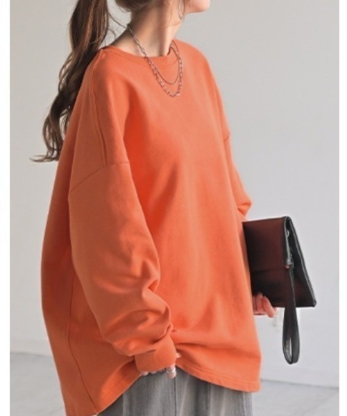 HUG.U（ハグユー）の「オーバーサイズスウェット（スウェット・レディース・ライトグレー/グリーン/ダークグレー/オレンジ/イエロー/ブラック/ライトピンク/ライトブルー/アイボリー/ブルー・FREE）」の17枚目の写真