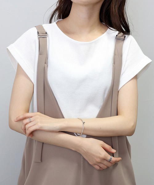 Aletta vita（アレッタビータ）の「ボートネックワッフルスクエアプルオーバー（Tシャツ/カットソー・レディース・ネイビー/ブラック/オフホワイト・FREE）」の2枚目の写真