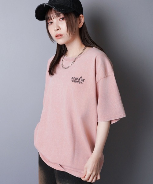 SPINNS（スピンズ）の「バックプリントストリートTシャツ/8ボール（Tシャツ/カットソー・メンズ・ホワイト/ブラック/ピンク系その他/ブラック系その他・ONESIZE）」の21枚目の写真