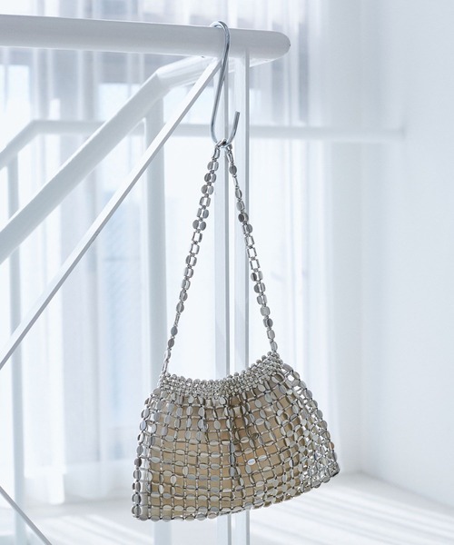 VIS(ビス)の「ビーズ2WAYバッグ(ハンドバッグ・レディース・シルバー・FREE)」の2枚目の写真