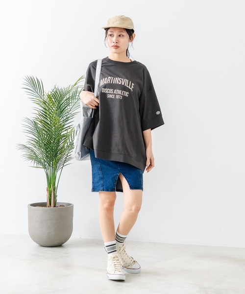 DISCUS(ディスカス)の「【DISCUS/ディスカス】ヘビーウェイトロゴBIGTシャツ(Tシャツ/カットソー・レディース・オフホワイト/グリーン/レッド/チャコールグレー/ブラック/ブルー・LARGE/MEDIUM)」の17枚目の写真