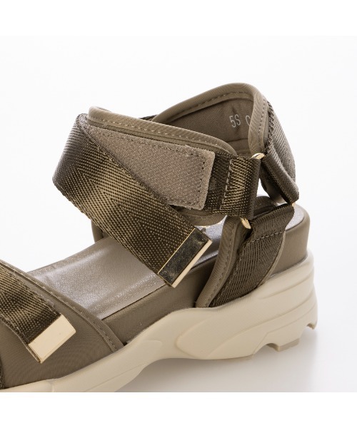 カリーノ（carino）/厚底クロスベルトスポーツサンダル セール】厚底クロスベルトスポーツサンダル（サンダル）｜carino