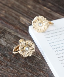 niko and... | ストーン付きフラワーイヤリング(イヤリング)