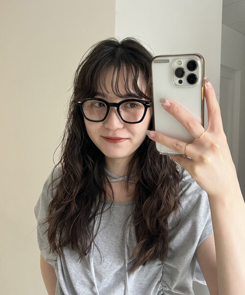 CAPRICIEUX LE'MAGE（カプリシューレマージュ）の「スクエアメガネ（メガネ・レディース・ベージュ/クリア/グレー・FREE）」の4枚目の写真