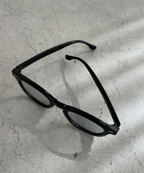 CAPRICIEUX LE'MAGE（カプリシューレマージュ）の「スクエアメガネ（メガネ・レディース・ベージュ/クリア/グレー・FREE）」の17枚目の写真