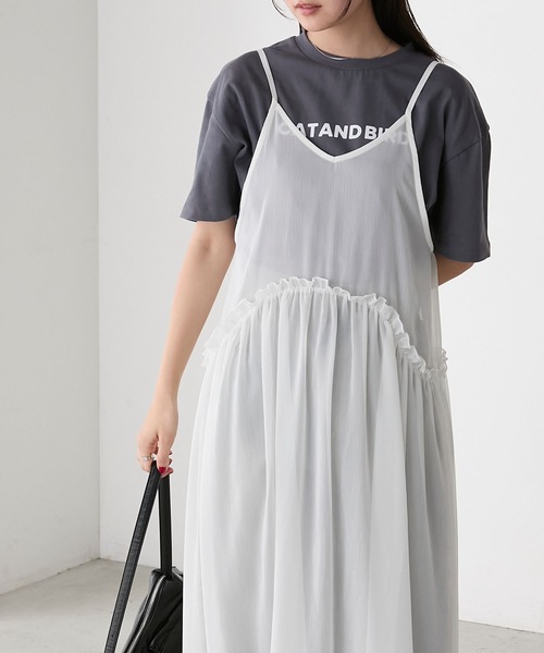 forksy.（フォルクシー）の「【forksy.】フリルメロー切替デザイン シアーキャミワンピース（ワンピース・レディース・ブラック/グレイッシュブルー/オフホワイト・FREE）」の13枚目の写真