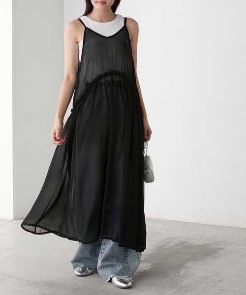 forksy.（フォルクシー）の「【forksy.】フリルメロー切替デザイン シアーキャミワンピース（ワンピース・レディース・ブラック/グレイッシュブルー/オフホワイト・FREE）」の19枚目の写真