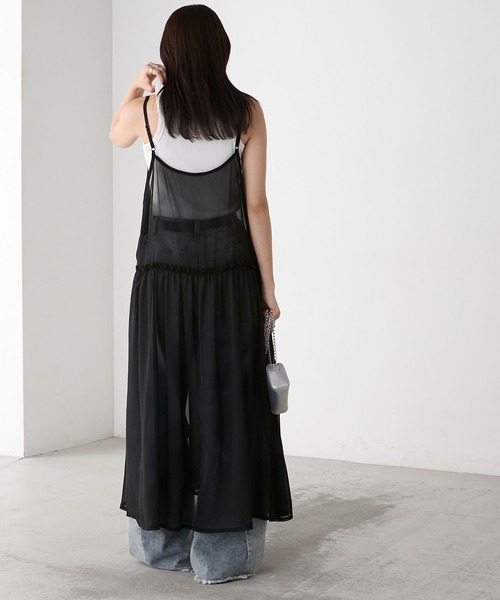 forksy.（フォルクシー）の「【forksy.】フリルメロー切替デザイン シアーキャミワンピース（ワンピース・レディース・ブラック/グレイッシュブルー/オフホワイト・FREE）」の22枚目の写真