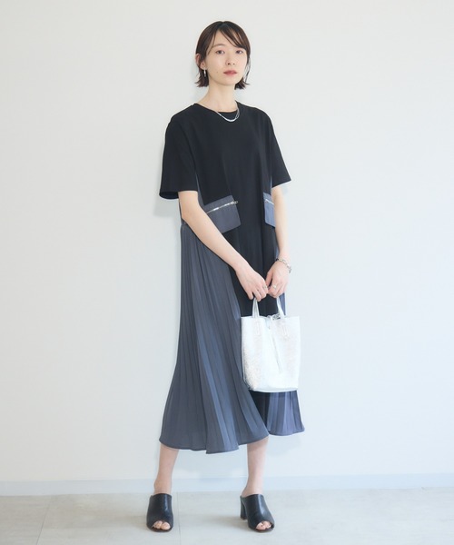 Paradise Picnic（パラダイスピクニック）の「サイドプリーツ異素材ワンピース（ワンピース・レディース・ネイビー/ブラック・FREE）」の5枚目の写真