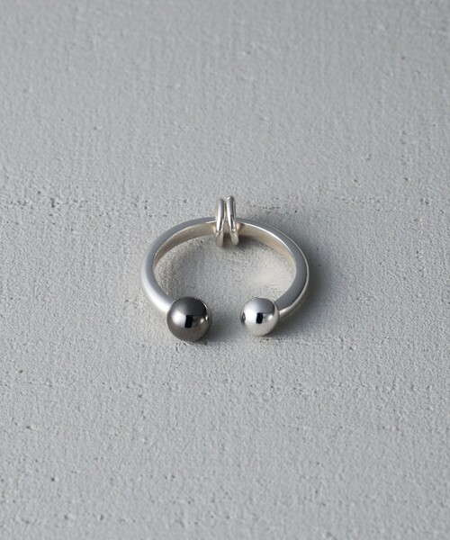 and cloud（アンドクラウド）の「[meethod / and cloud] Chram Cuff（リング・レディース・ブラック系その他・S）」の8枚目の写真