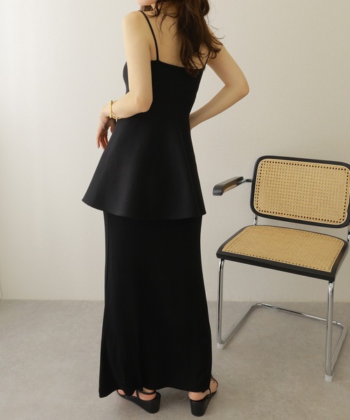 LAULEN(ローレン)の「flare peplum camisole skirt setup /フレア ペプラム キャミソール スカートセットアップ(セットアップ・レディース・ブラウン/ブラック・FREE)」の12枚目の写真