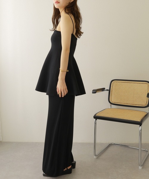 LAULEN(ローレン)の「flare peplum camisole skirt setup /フレア ペプラム キャミソール スカートセットアップ(セットアップ・レディース・ブラウン/ブラック・FREE)」の7枚目の写真
