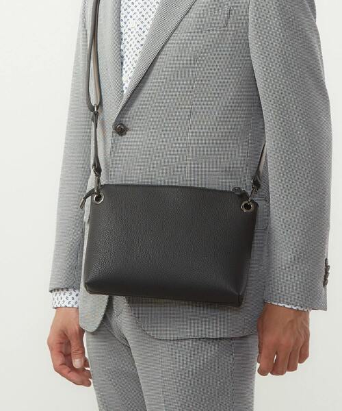 MEN'S MELROSE（メンズメルローズ）の「PUレザー2wayミニショルダーバッグ（ショルダーバッグ・メンズ・ブラック・9）」の4枚目の写真