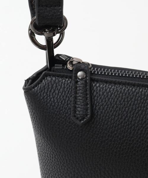 MEN'S MELROSE（メンズメルローズ）の「PUレザー2wayミニショルダーバッグ（ショルダーバッグ・メンズ・ブラック・9）」の12枚目の写真