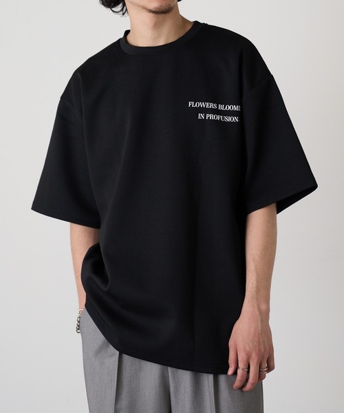 HAUS(ハウス)の「【HAUS】フラワーデジタルプリントTシャツ 215507 WINS(Tシャツ/カットソー・メンズ・ライトグレー/ブラック/オフホワイト・M)」の2枚目の写真