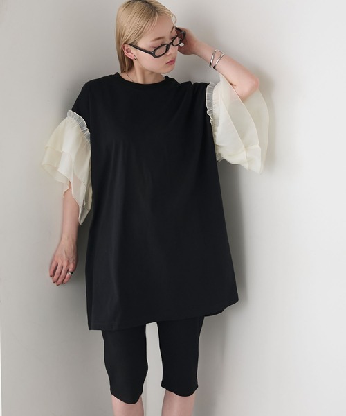 forksy.(フォルクシー)の「【forksy.】シアーフリル袖 オーバーサイズトップス(Tシャツ/カットソー・レディース・ホワイト/ブラック/ベージュ/スミクロ・FREE)」の3枚目の写真