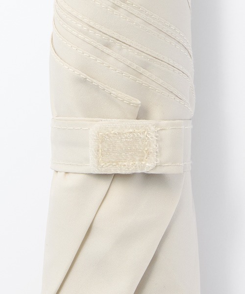 無印良品（ムジルシリョウヒン）の「晴雨兼用　軽量　折りたたみ傘（折りたたみ傘・レディース・ブルー系/ブラック/アイボリー/ライトピンク・50cm）」の6枚目の写真