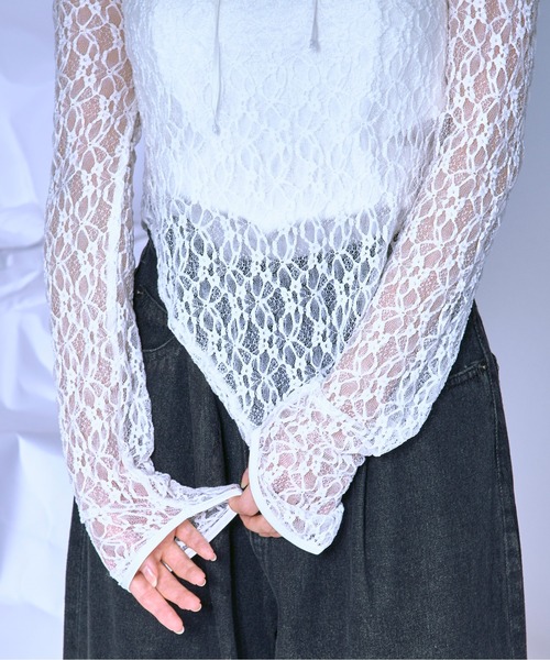 Ezick（エジック）の「Cut out piping レースプルオーバー（Tシャツ/カットソー・レディース・ブラック/ベージュ/レッド/オフホワイト・FREE）」の13枚目の写真